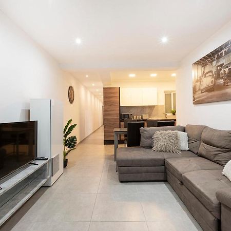 Golden Flat In San Pawl-Hosted By Sweetstay St. Paul's Bay Buitenkant foto