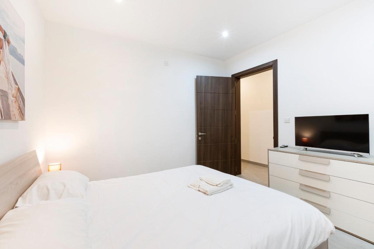 Golden Flat In San Pawl-Hosted By Sweetstay St. Paul's Bay Buitenkant foto