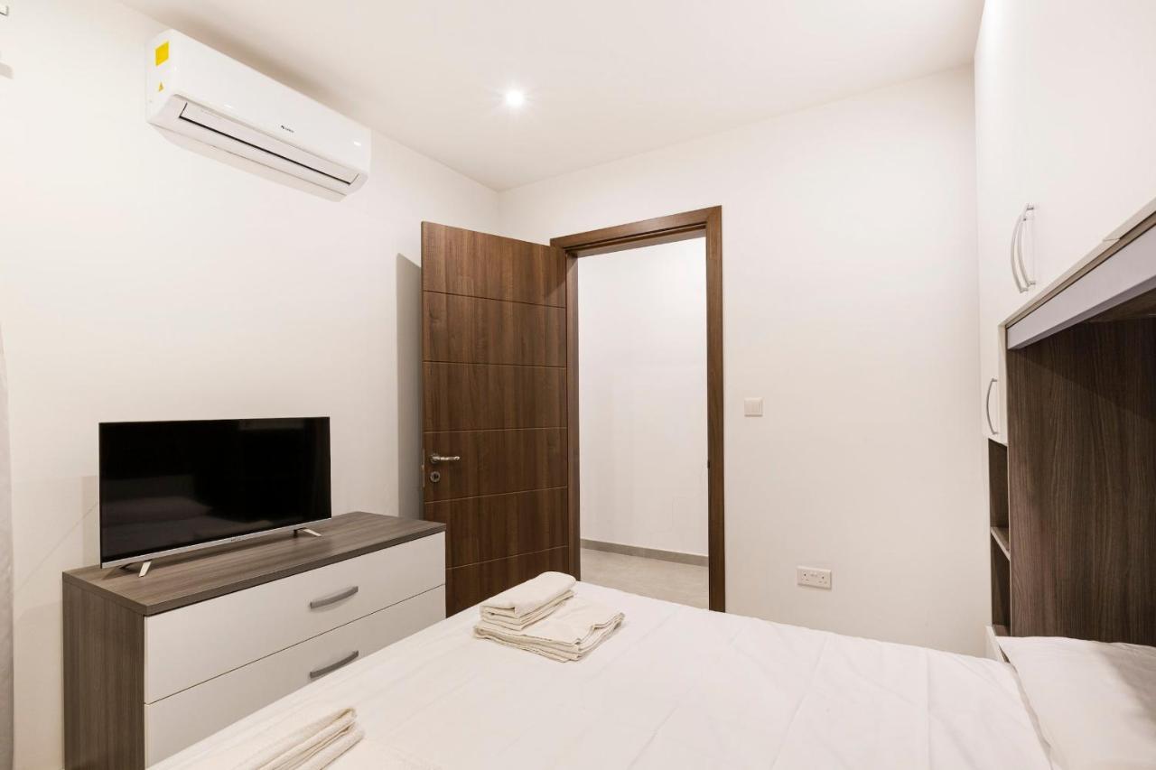 Golden Flat In San Pawl-Hosted By Sweetstay St. Paul's Bay Buitenkant foto